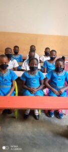 kids_sitting_masked2