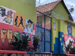 school_wall_painted4